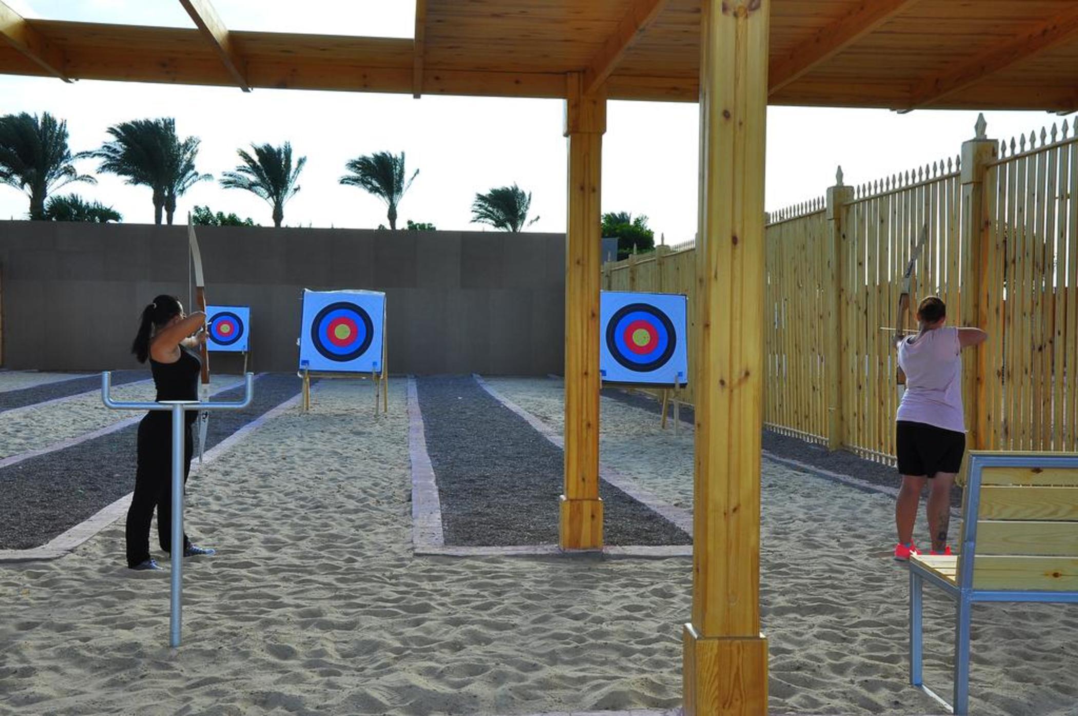 Sunrise Garden Beach Resort Gurdaka Kültér fotó Archery at the 2011 Pan Arab Games