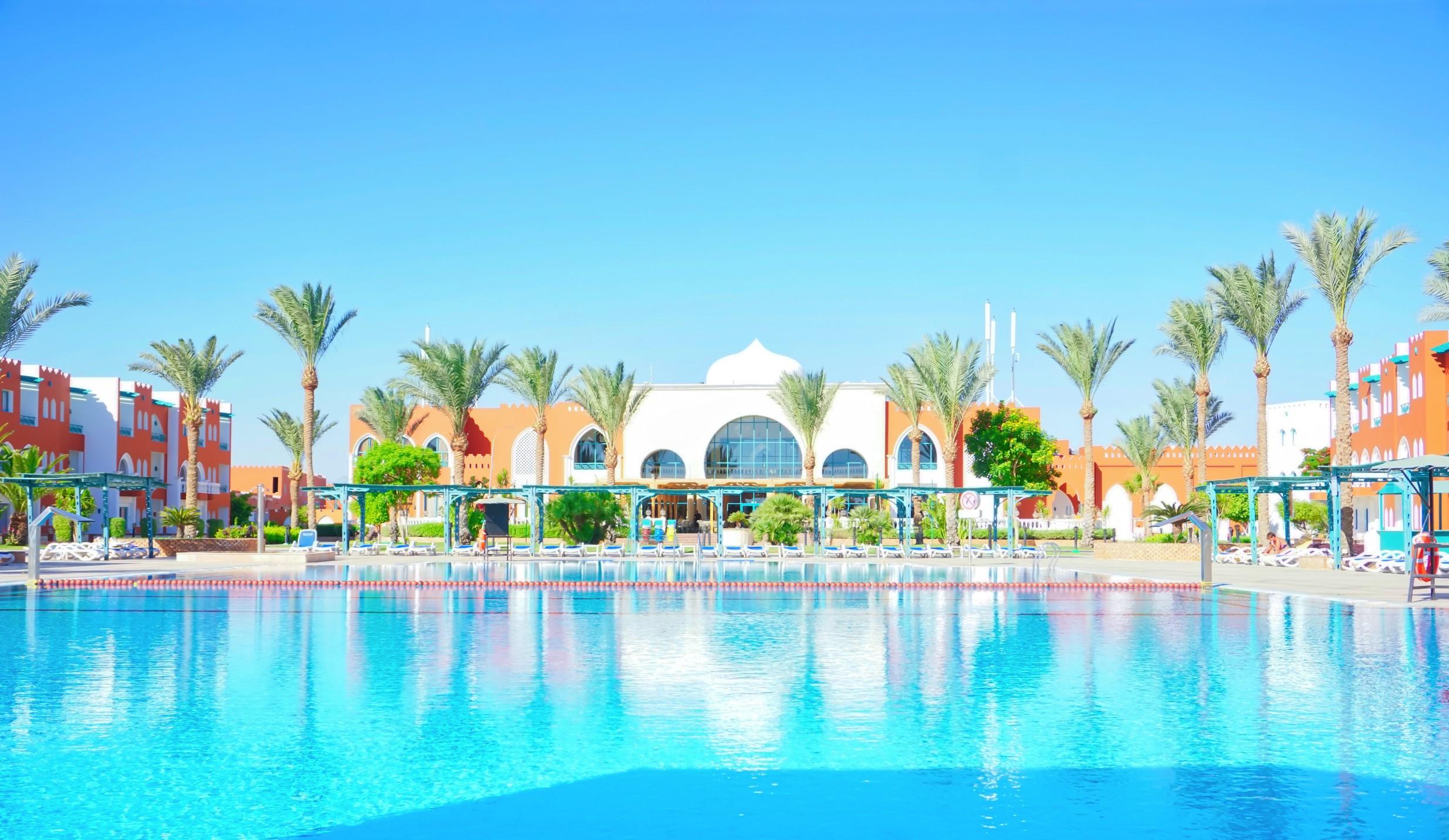 Sunrise Garden Beach Resort Gurdaka Kültér fotó El Alamein